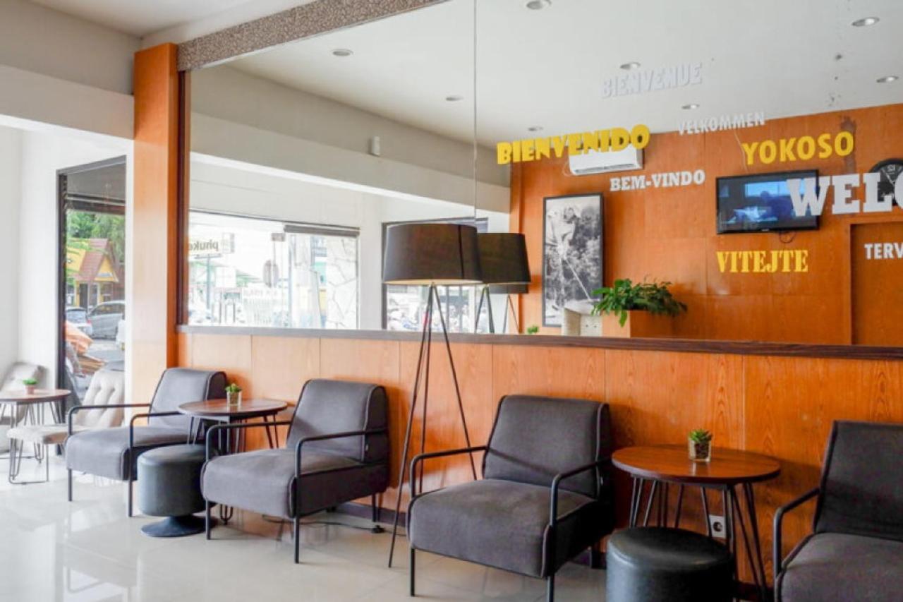 Sans Hotel Ekkon Yogyakarta By Reddoorz Ngabean Zewnętrze zdjęcie
