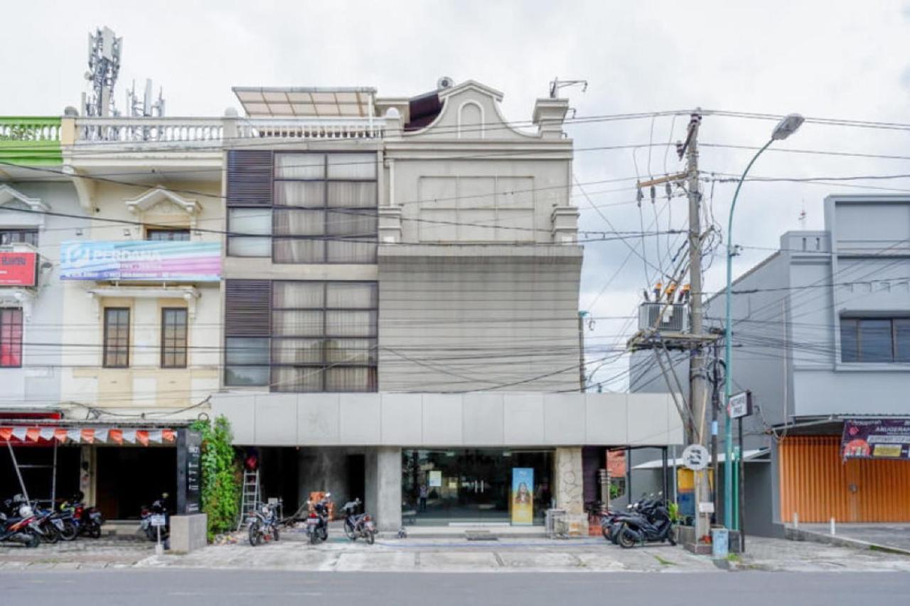 Sans Hotel Ekkon Yogyakarta By Reddoorz Ngabean Zewnętrze zdjęcie