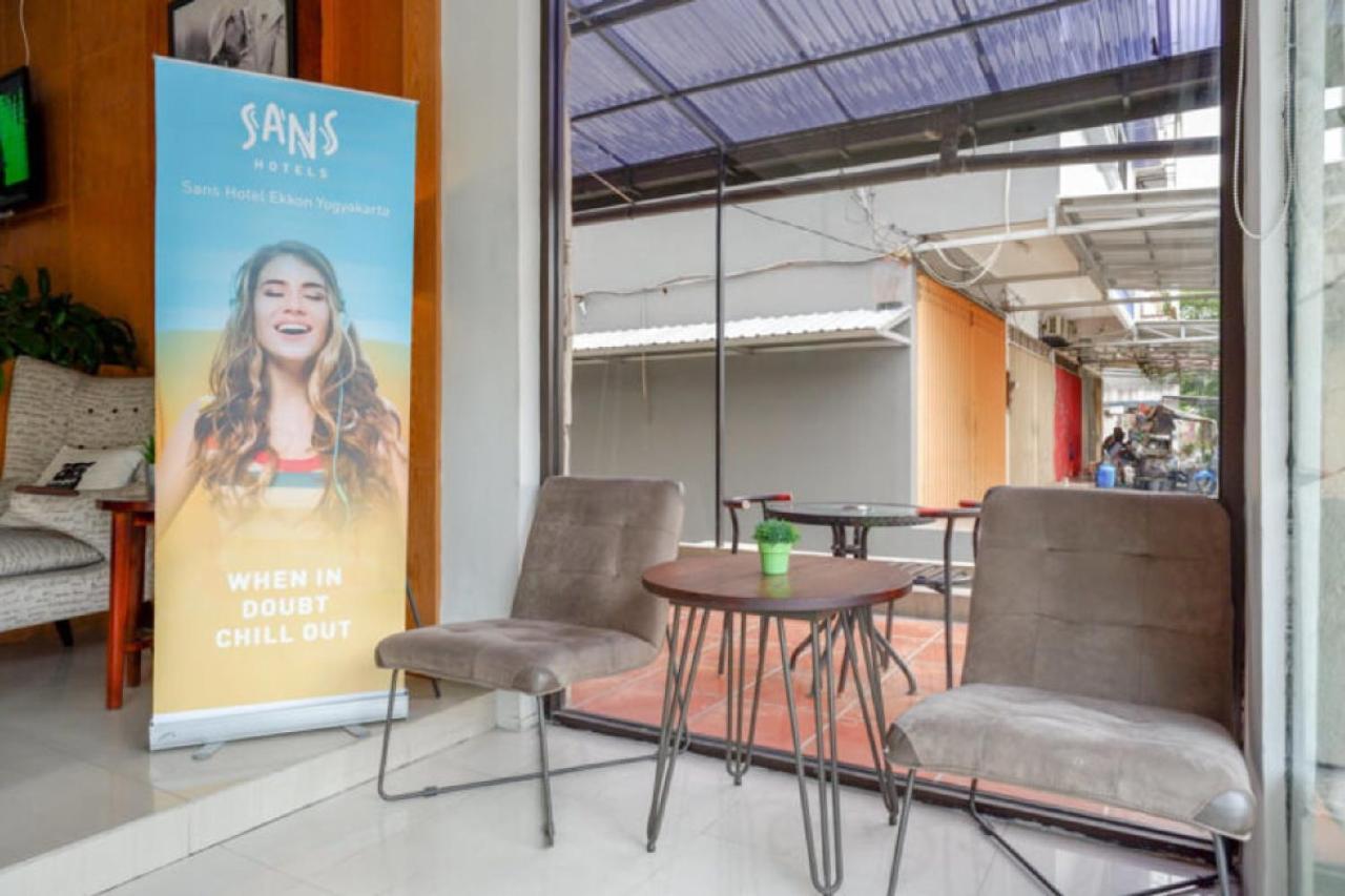Sans Hotel Ekkon Yogyakarta By Reddoorz Ngabean Zewnętrze zdjęcie